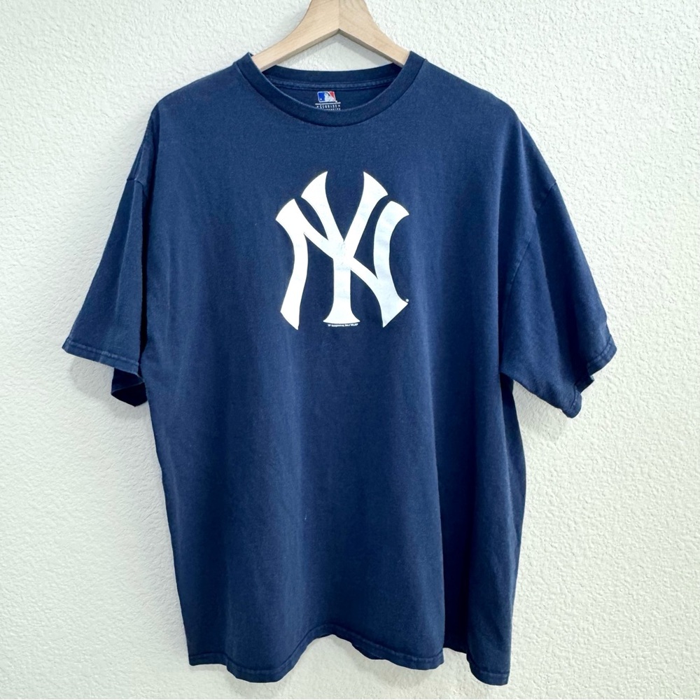 Genuine Yankees Navy Logo Tee 2XL – MLB Vintage Fit